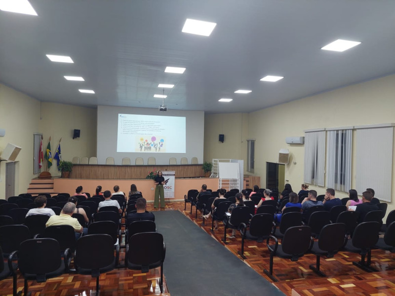 FAOSC QUALIFICA ATRAVÉS DA ACIQ O SETOR EMPRESARIAL DA CIDADE DE FORMOSA DO SUL/SC