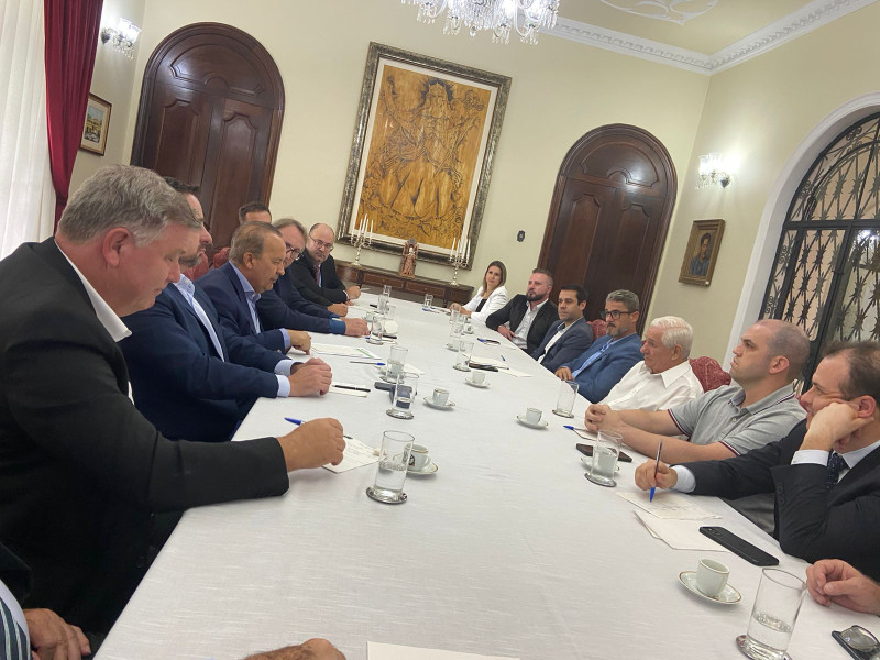 FAOSC PARTICIPA DE REUNIÃO SOBRE FUMDES EM FLORIANÓPOLIS
